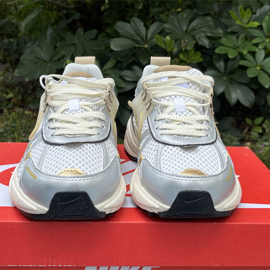 Nike V2K Sneaker    HJ7245-100 - FashionPlug