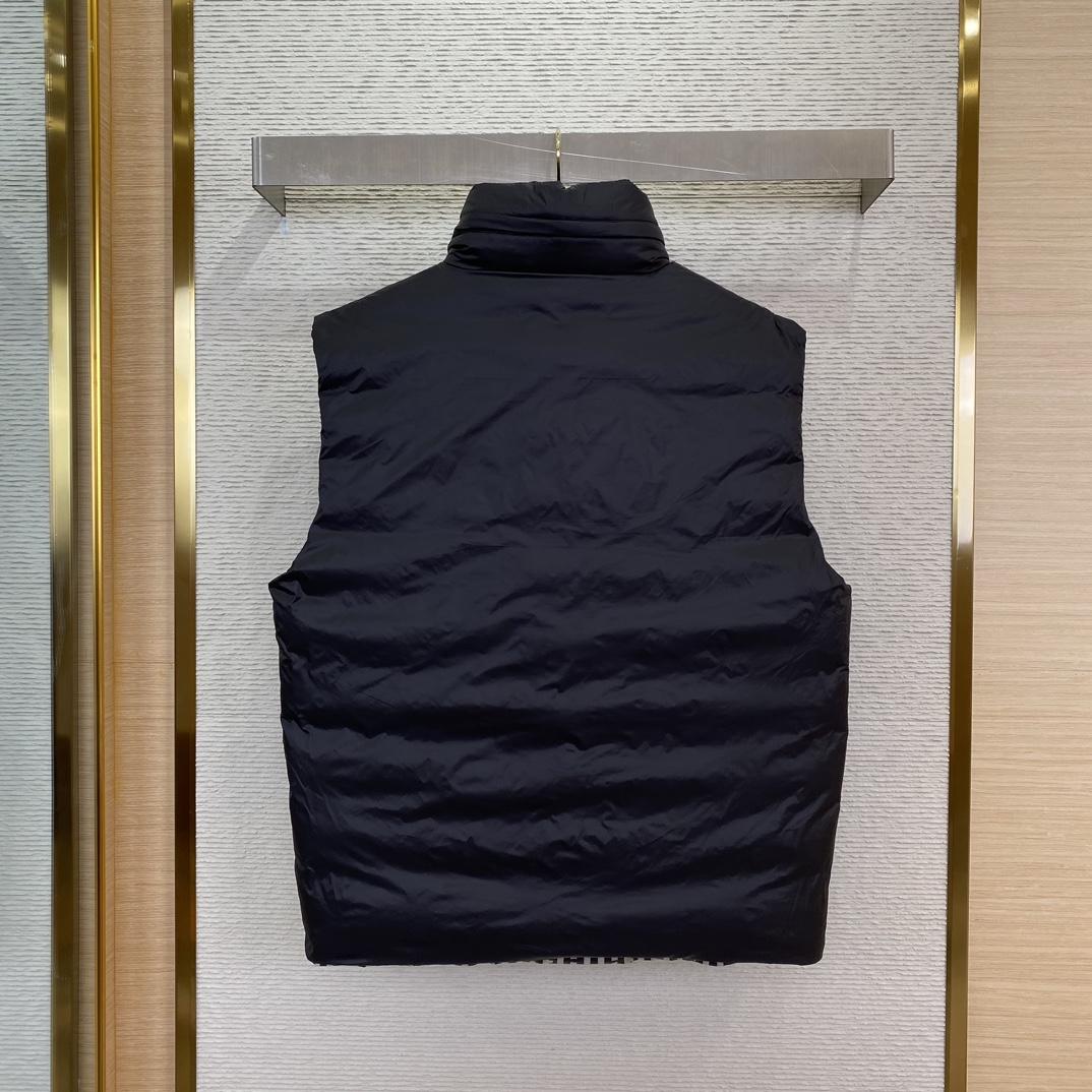 Fendi FF Stripe Reversible Padded Gilet - FashionPlug