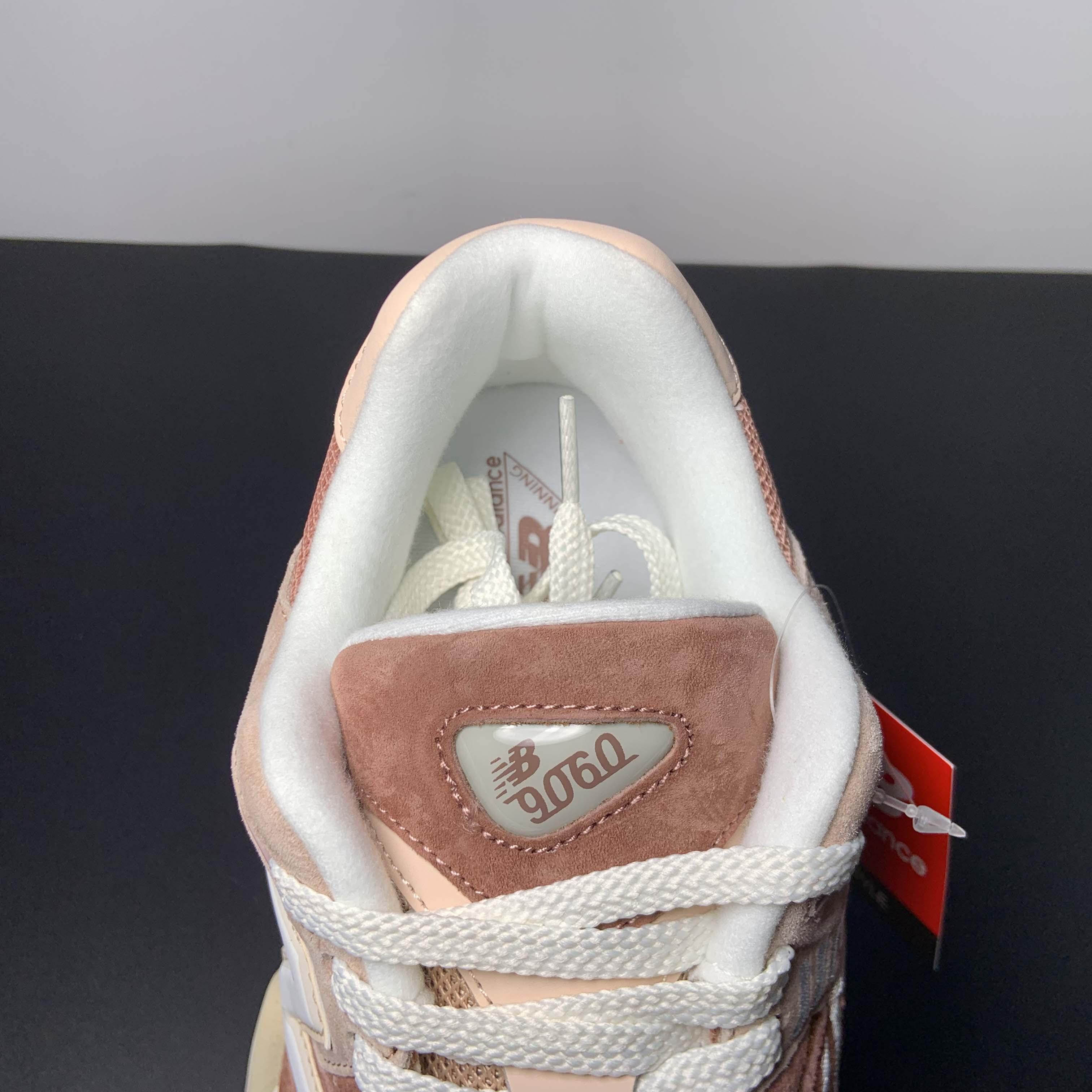 New Balance U9060EEH Sneakers      U9060EEH - FashionPlug