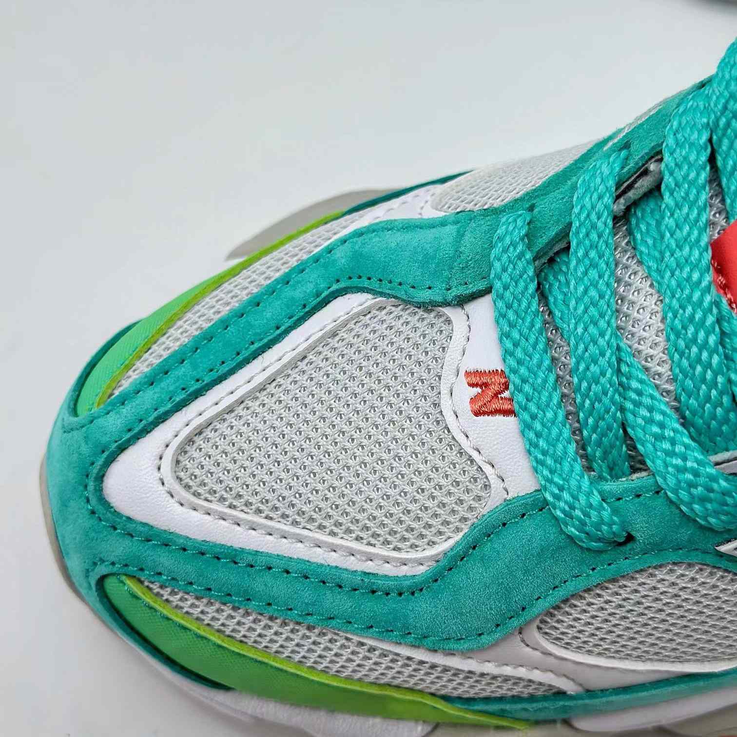Joe Freshgoods x New Balance Sneakers      U9060DBTXQ - FashionPlug