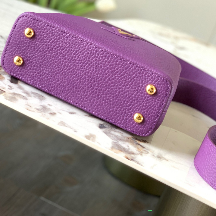 Louis Vuitton Capucines BB  21-14-8cm    M55985 - FashionPlug