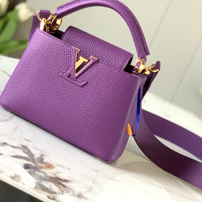 Louis Vuitton Capucines BB  21-14-8cm    M55985 - FashionPlug