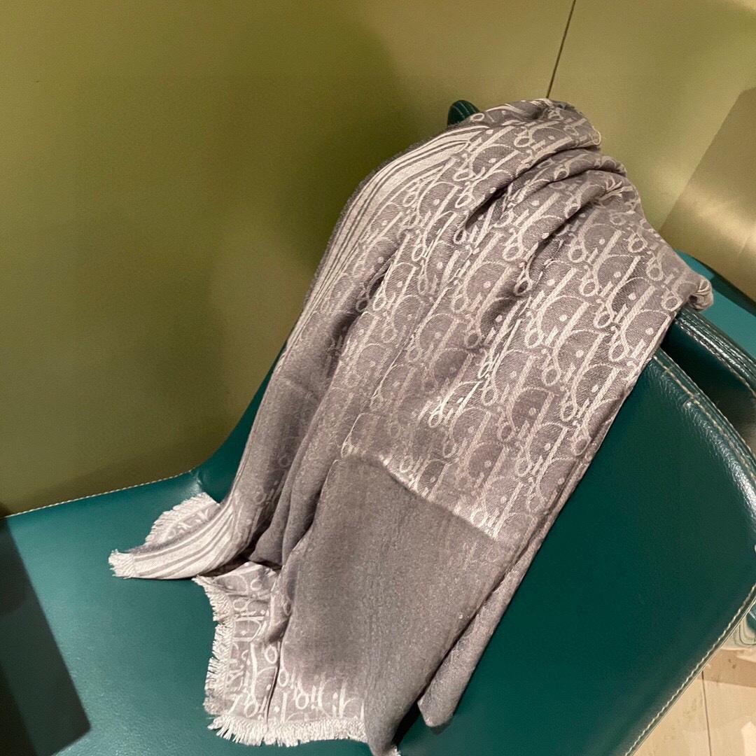 Dior Oblique Scarf - FashionPlug