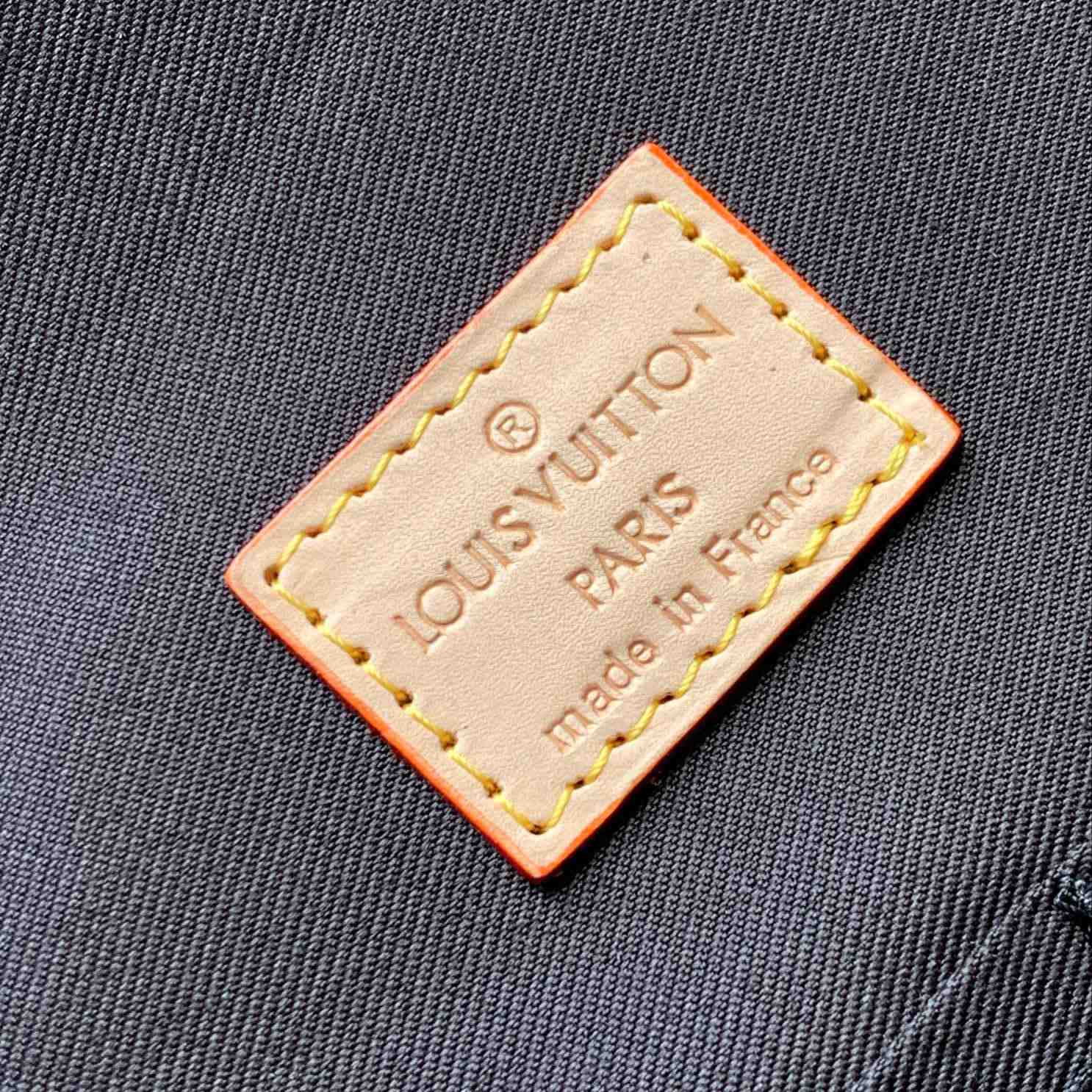 Louis Vuitton Cluny BB  M46372 - FashionPlug