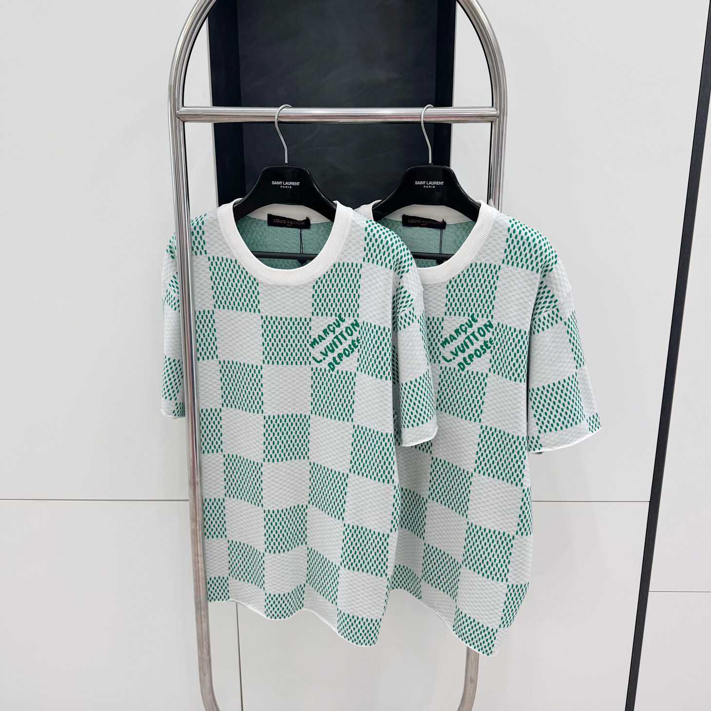 Louis Vuitton Damier Knitted Short-Sleeved Crewneck  1AFIX4 - FashionPlug