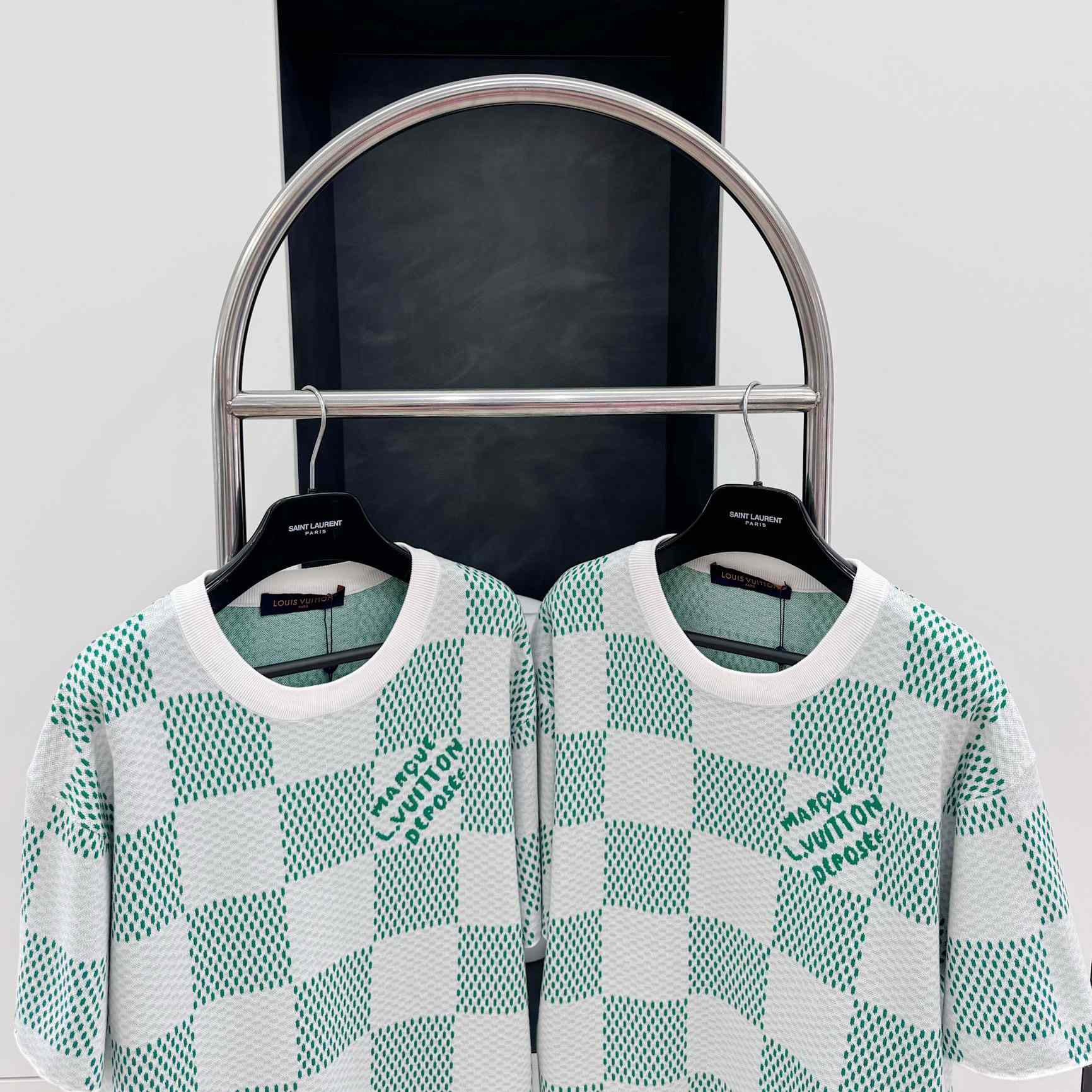 Louis Vuitton Damier Knitted Short-Sleeved Crewneck  1AFIX4 - FashionPlug
