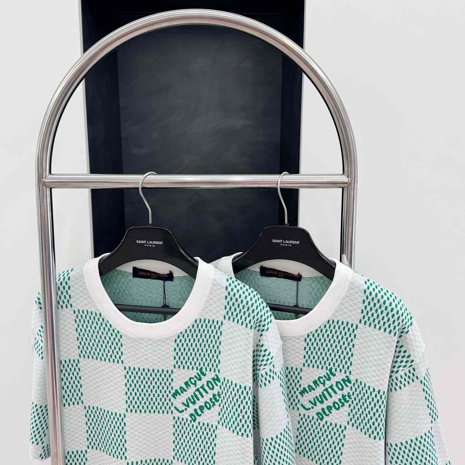 Louis Vuitton Damier Knitted Short-Sleeved Crewneck  1AFIX4 - FashionPlug
