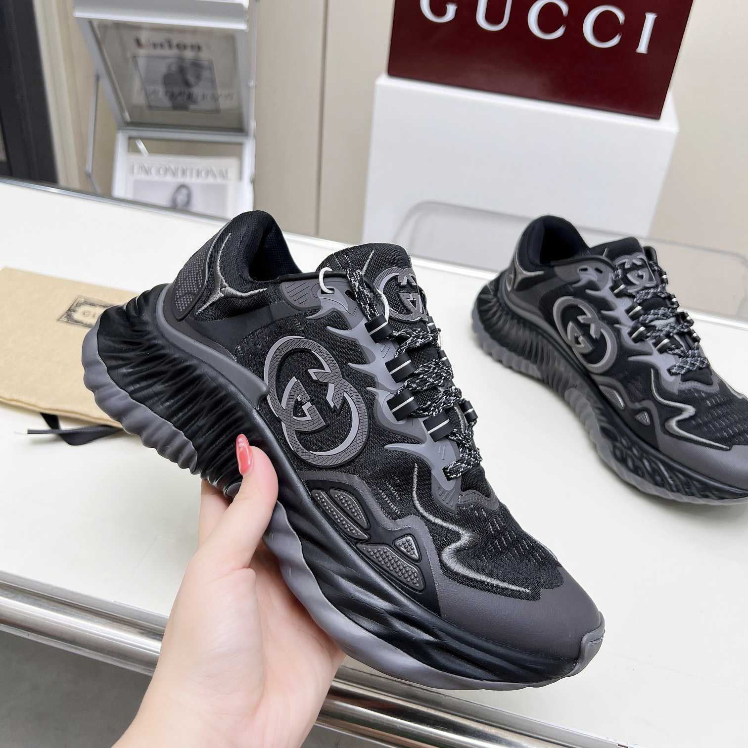 Gucci Ripple Sneaker - FashionPlug