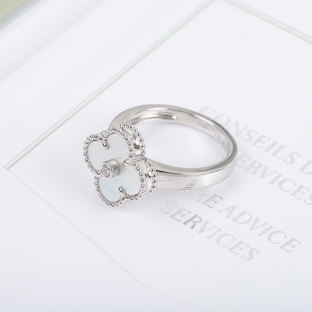 Van Cleef & Arpels Rings - FashionPlug