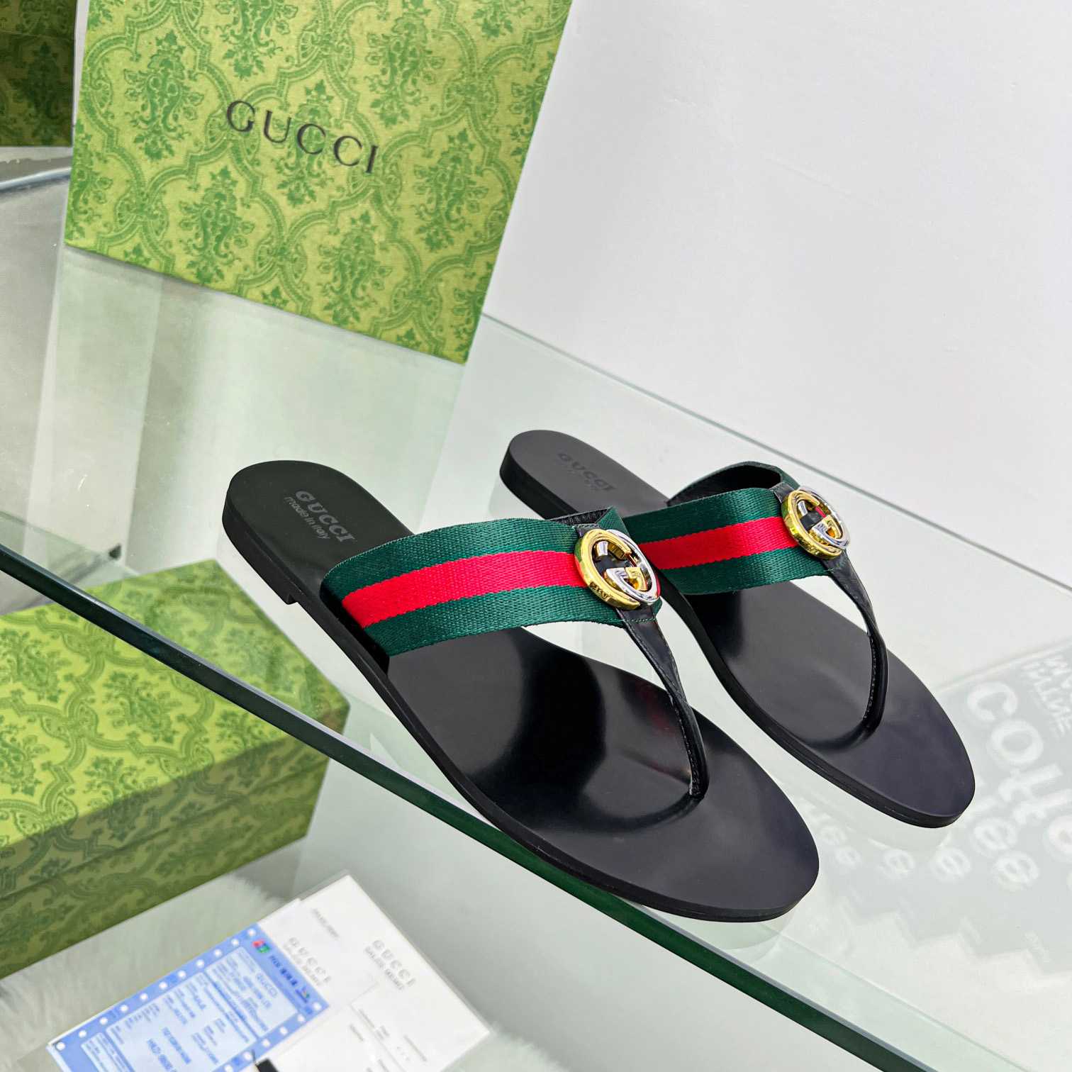 Gucci Women's Thong Sandal With Horsebit  - FashionPlug