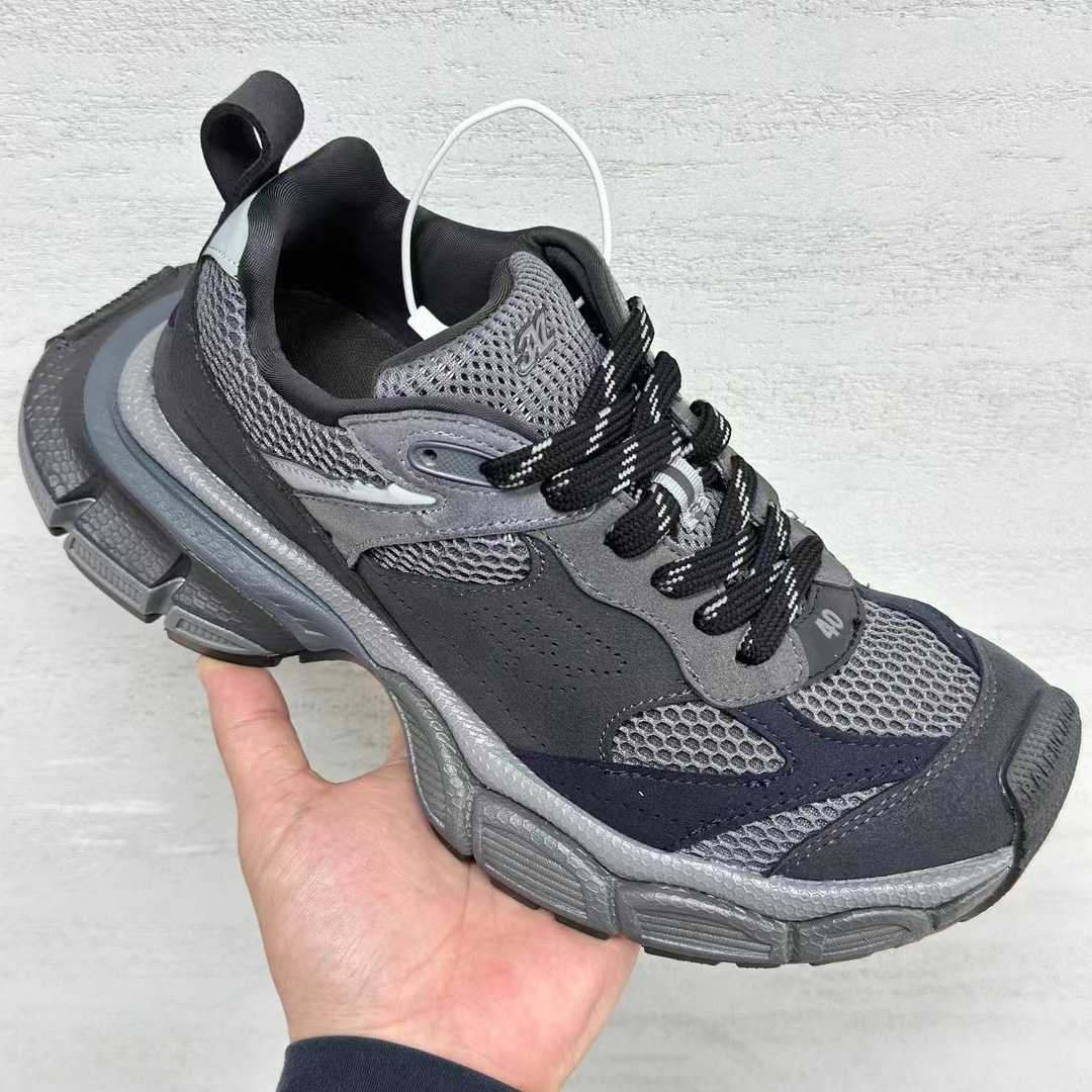 Balenciaga 3XL Sneaker - FashionPlug