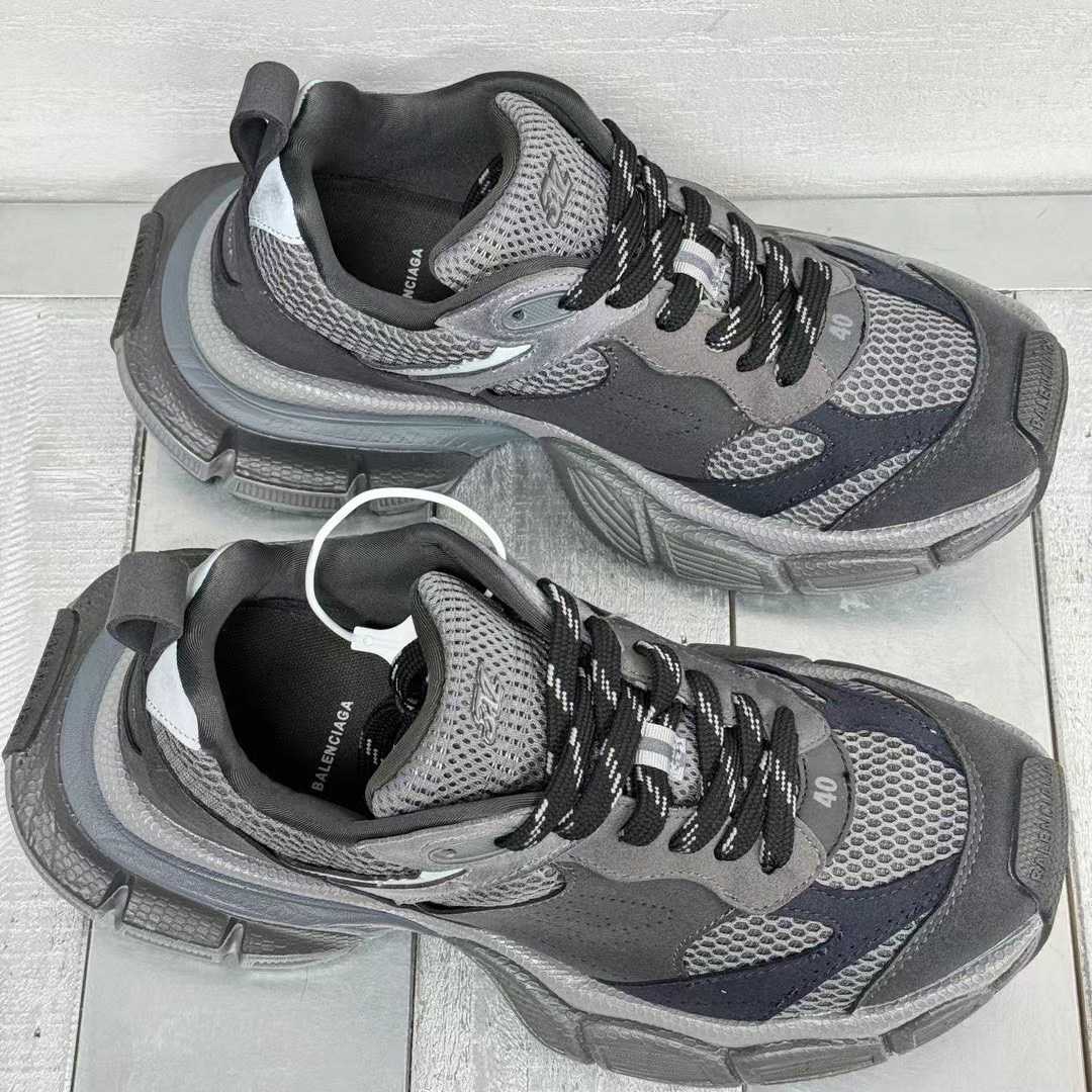 Balenciaga 3XL Sneaker - FashionPlug