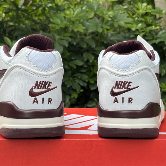 Air FLUGHT 89 Sneaker    FQ8256-100  - FashionPlug