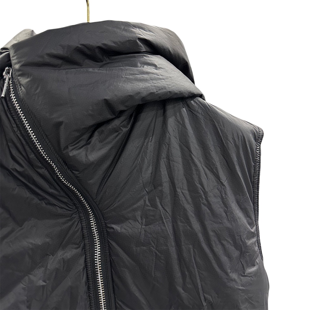Rick Owens Padded nylon vest with hood - FashionPlug