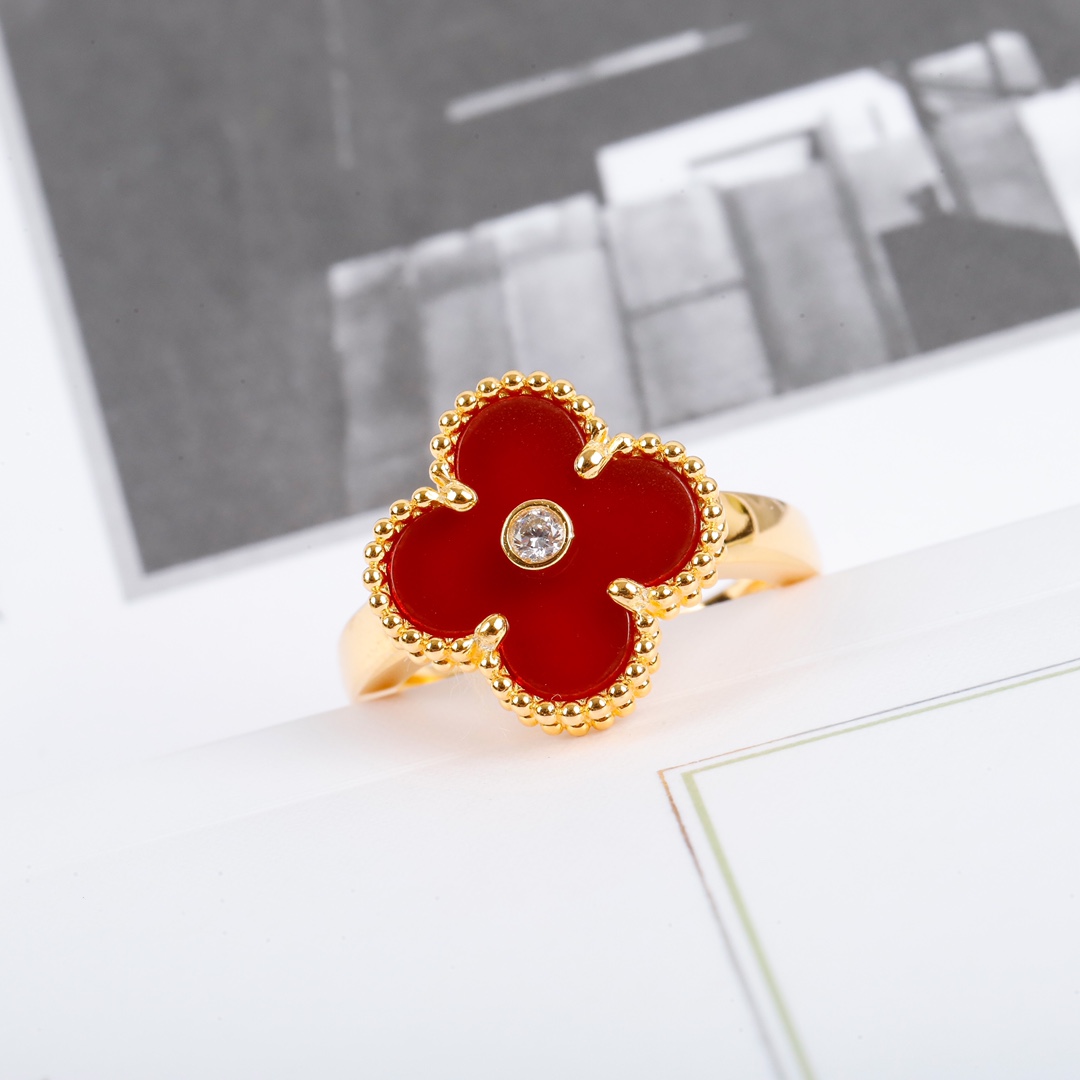 Van Cleef & Arpels Rings - FashionPlug