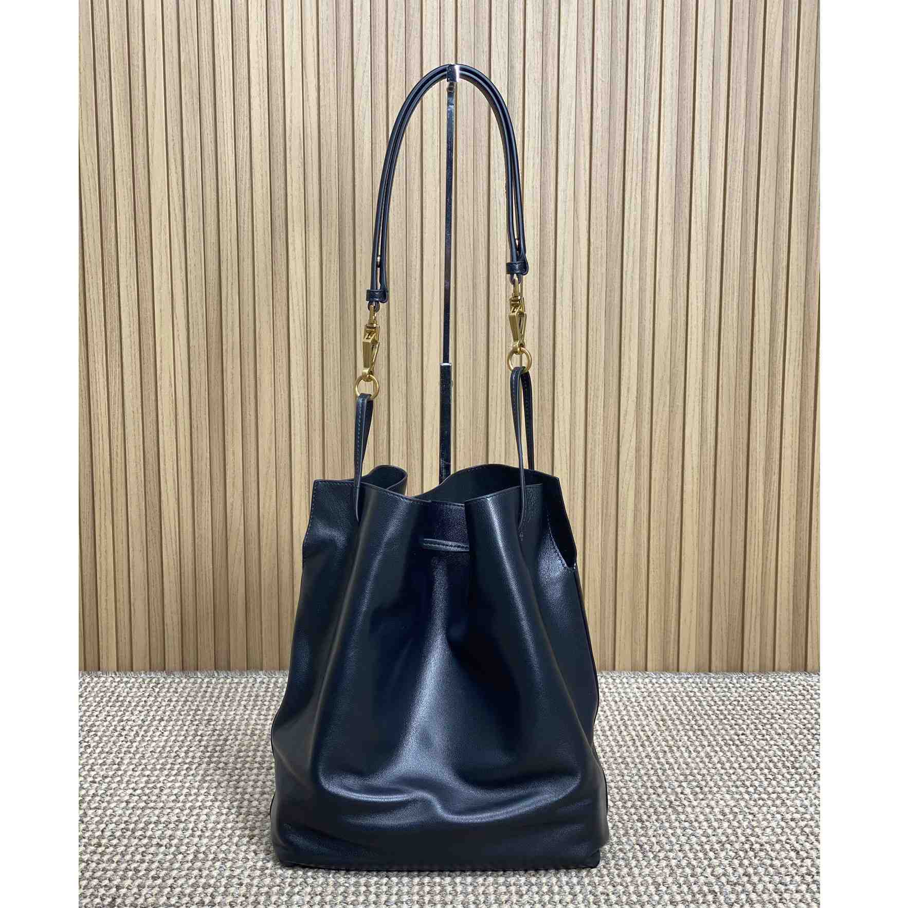 Saint Laurent Paris Vii Pochon In Lambskin  - FashionPlug