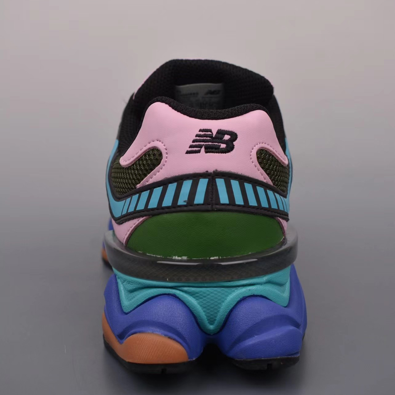 Joe Freshgoods x New Balance Sneakers      U9060JF1 - FashionPlug