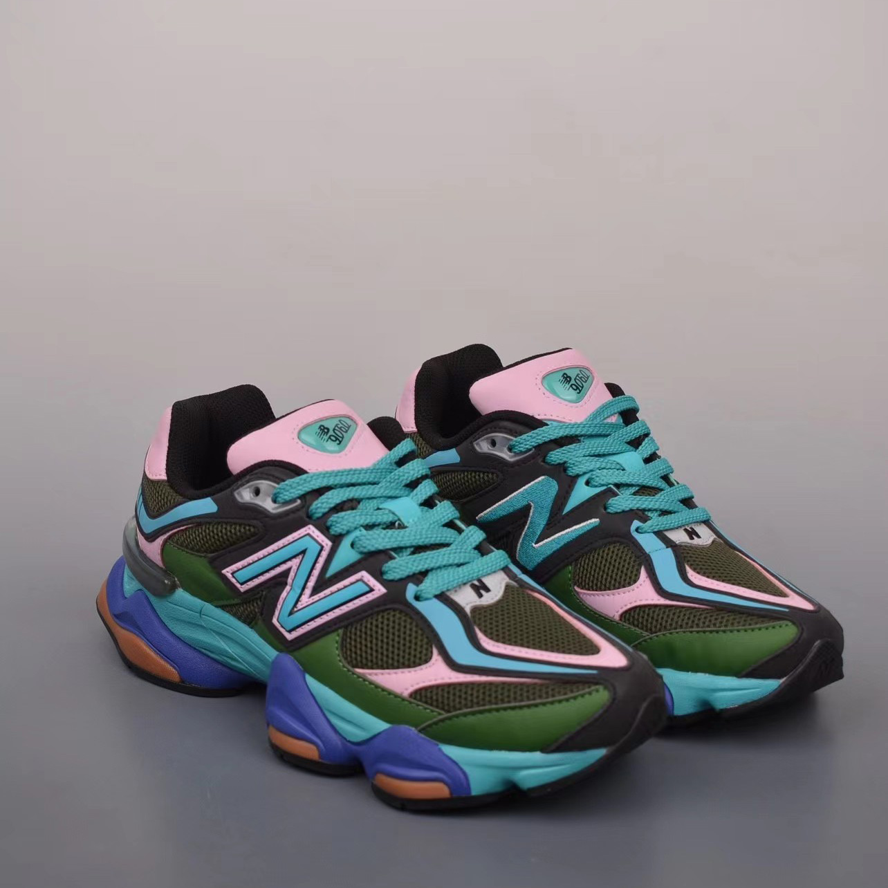 Joe Freshgoods x New Balance Sneakers      U9060JF1 - FashionPlug