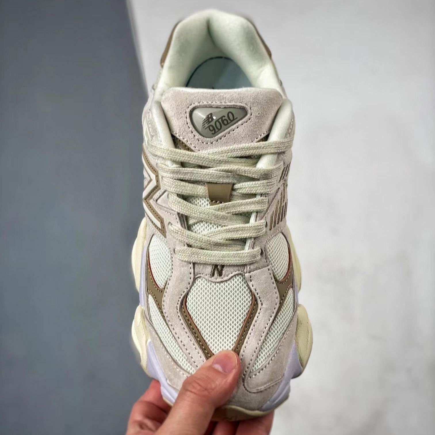 New Balance Sneakers      U9060GG - FashionPlug