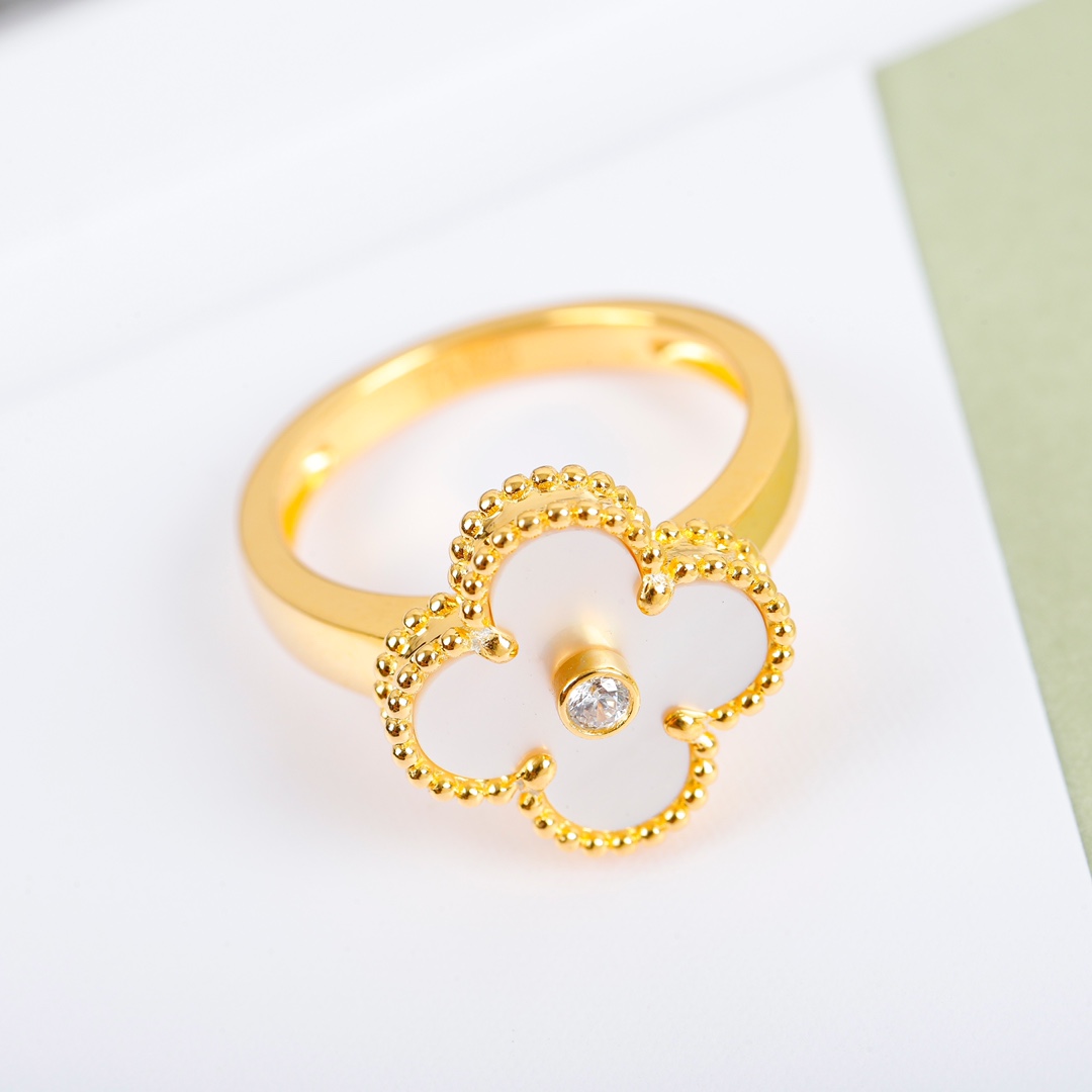 Van Cleef & Arpels Rings - FashionPlug