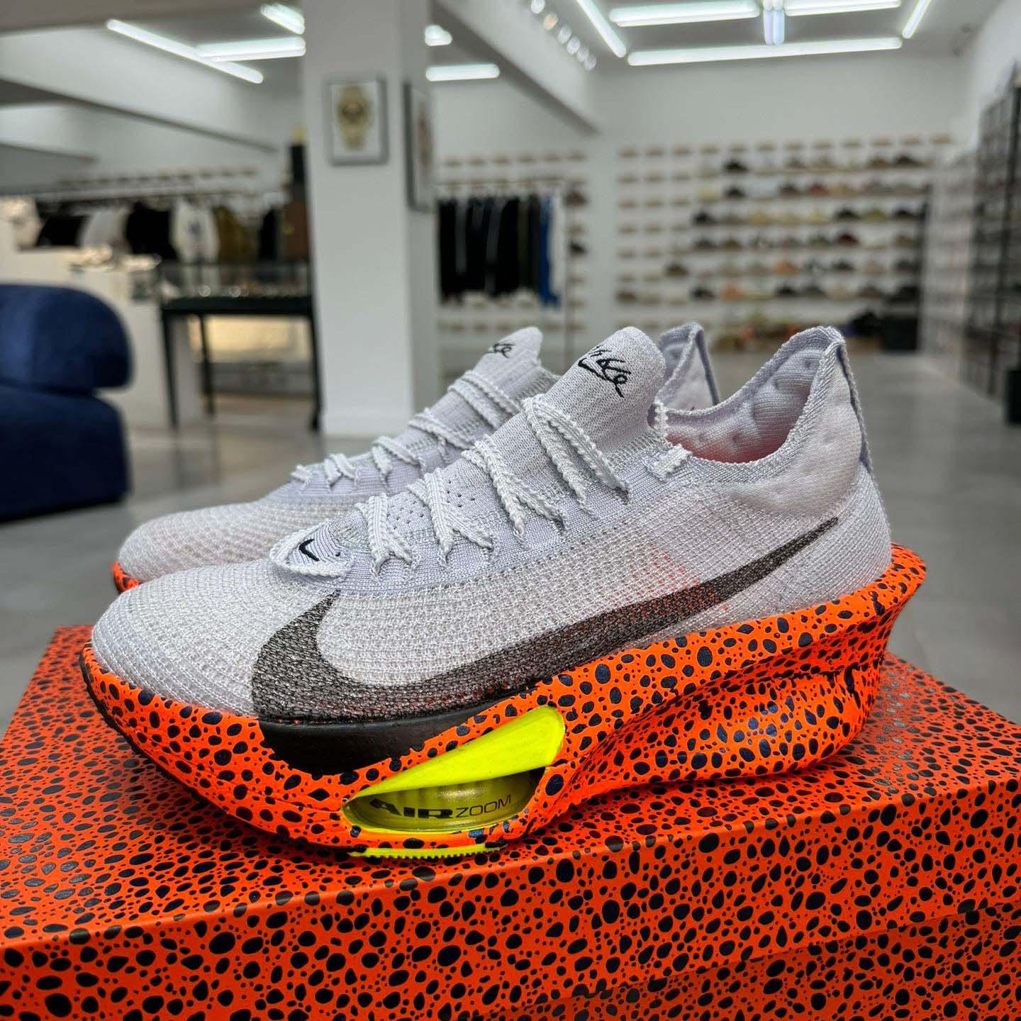 Nike Alphafly 3 Sneaker   FN7672-900 - FashionPlug