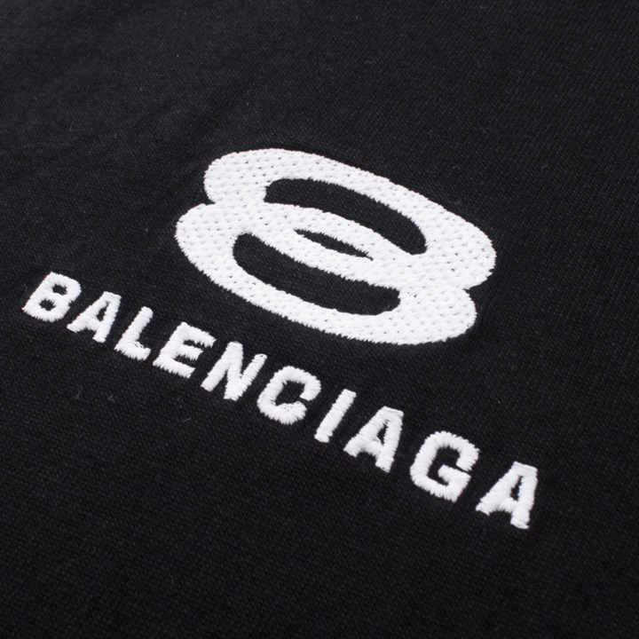 Balenciaga BB Classic Balenciaga Cropped T-Shirt - FashionPlug