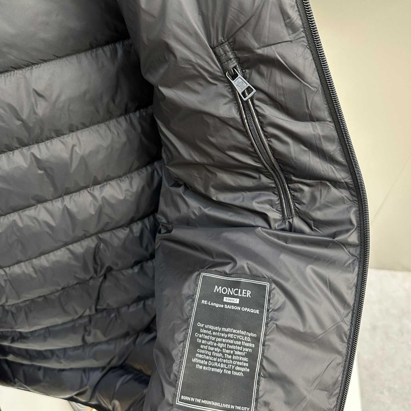 Moncler Hooded Puffer Jacket - FashionPlug