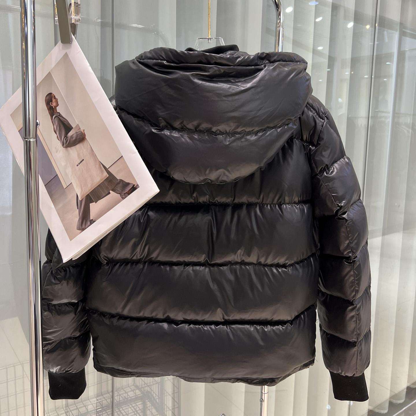 Moncler Maljasset Short Down Jacket  - FashionPlug