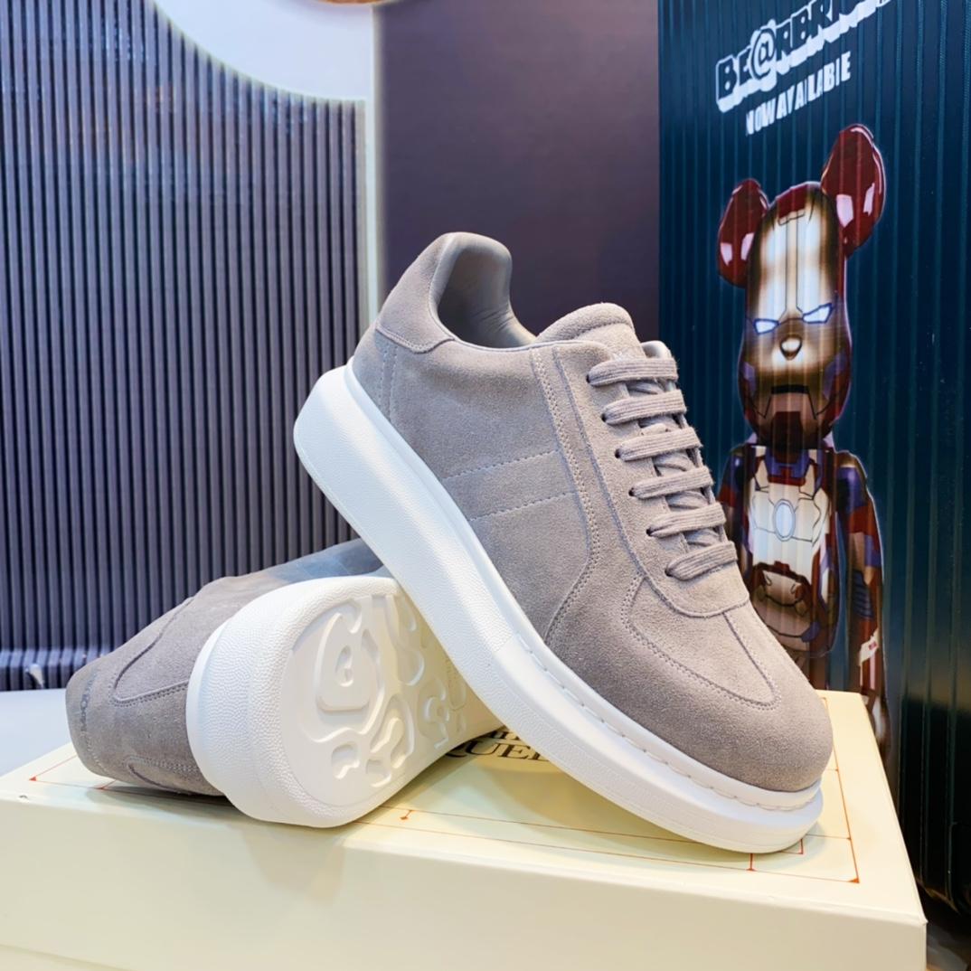 Alexander Mqueen Oversized Sneakers - FashionPlug