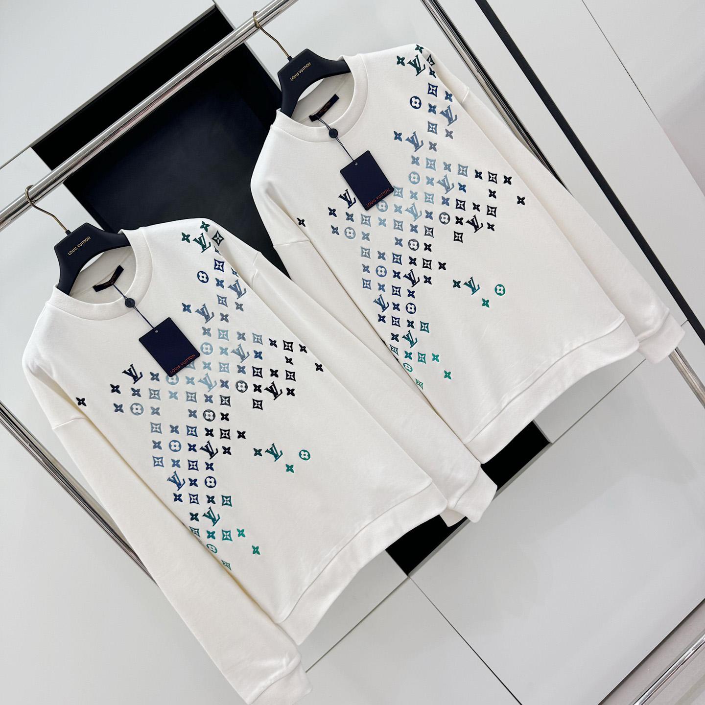Louis Vuitton Monogram Sweatshirt - FashionPlug