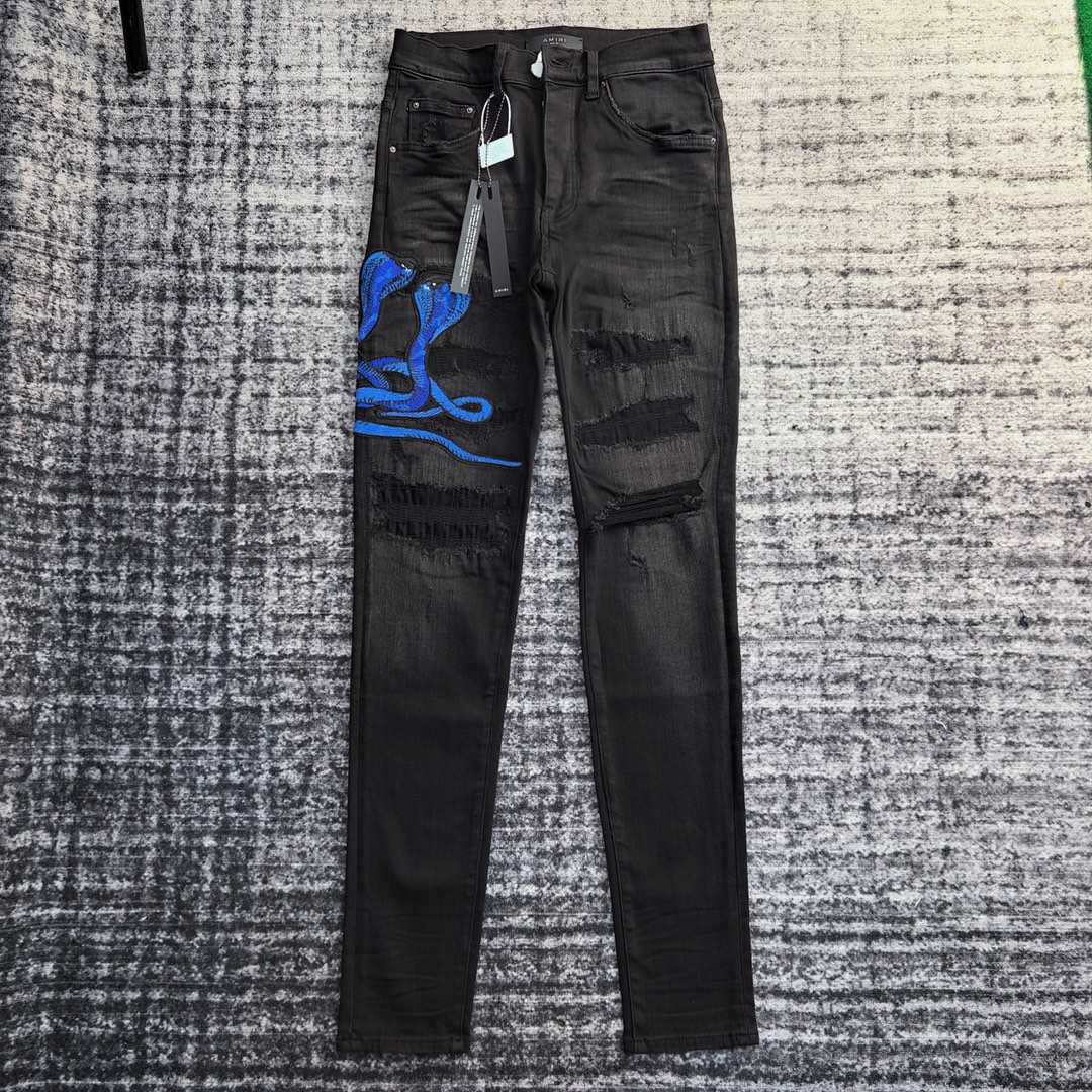 Amiri Slim Fit Jeans    684 - FashionPlug
