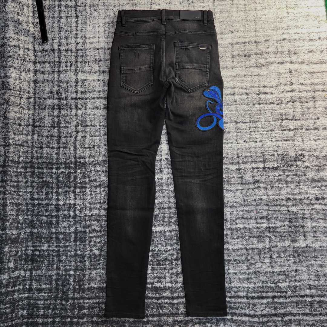 Amiri Slim Fit Jeans    684 - FashionPlug