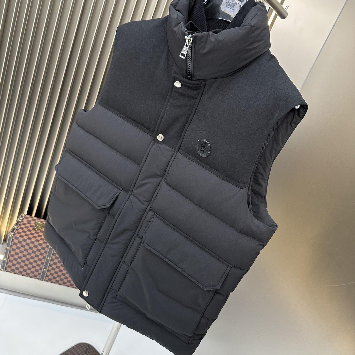 Moncler Rance Quilted Gilet - FashionPlug
