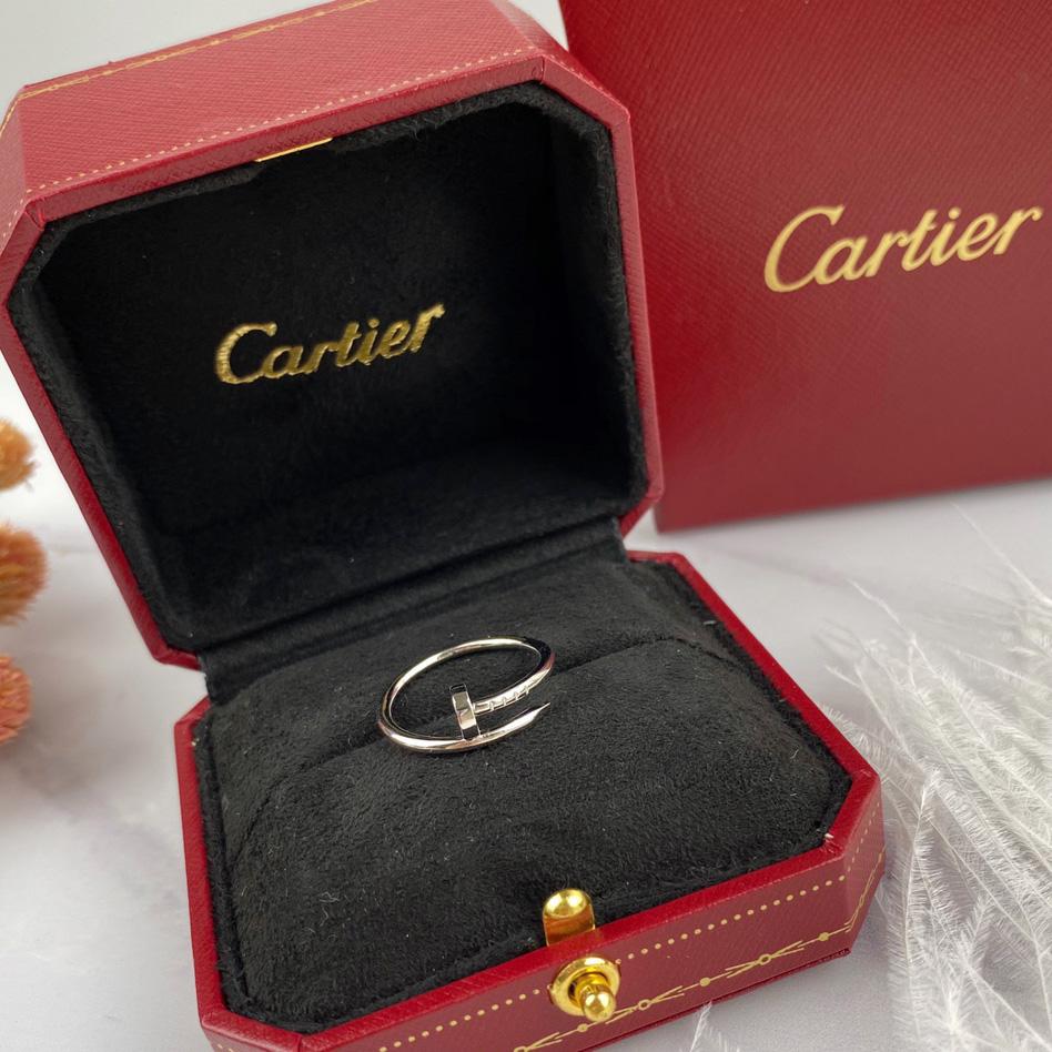 Cartier Ring - FashionPlug