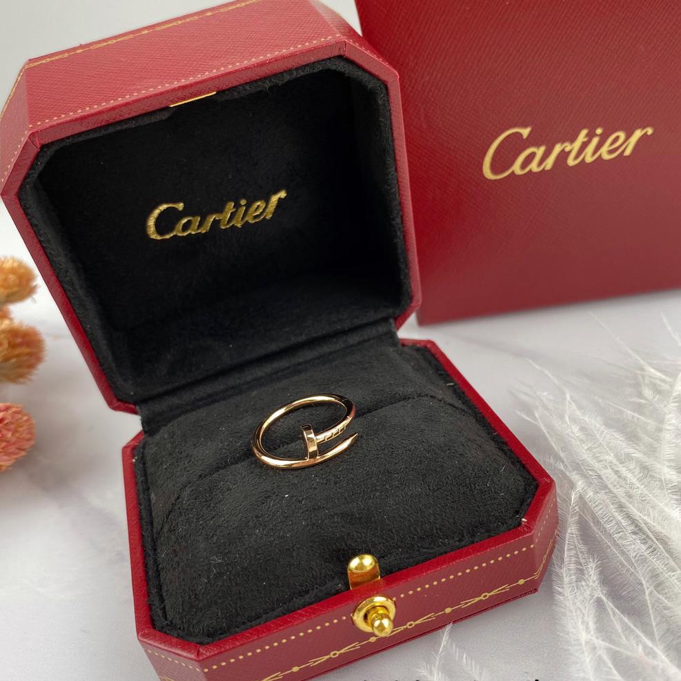 Cartier Ring - FashionPlug