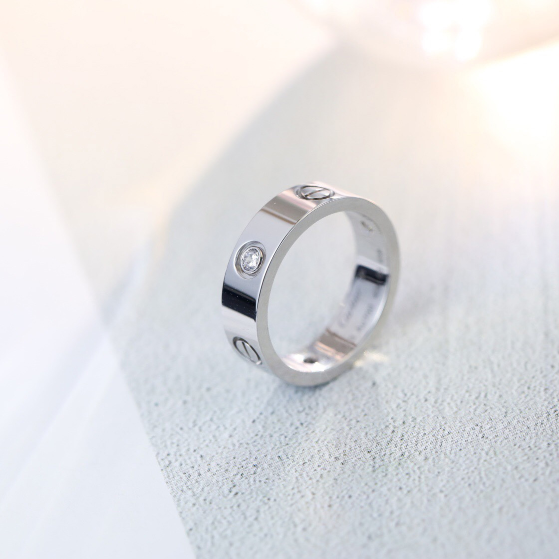 Cartier Ring - FashionPlug