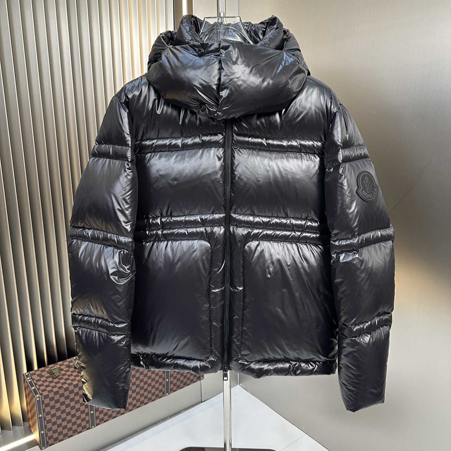Moncler Thuban Nylon Laquè Down Jacket - FashionPlug