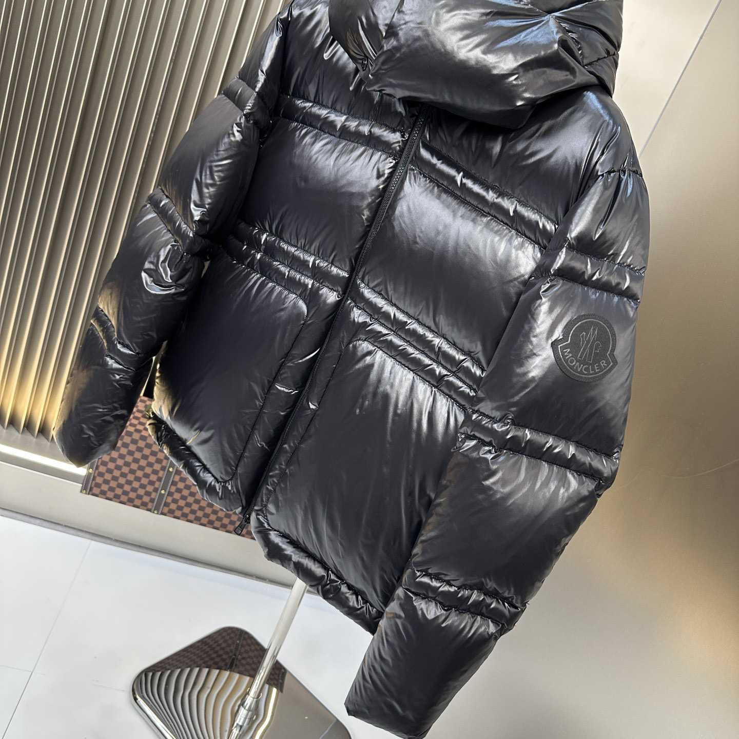 Moncler Thuban Nylon Laquè Down Jacket - FashionPlug