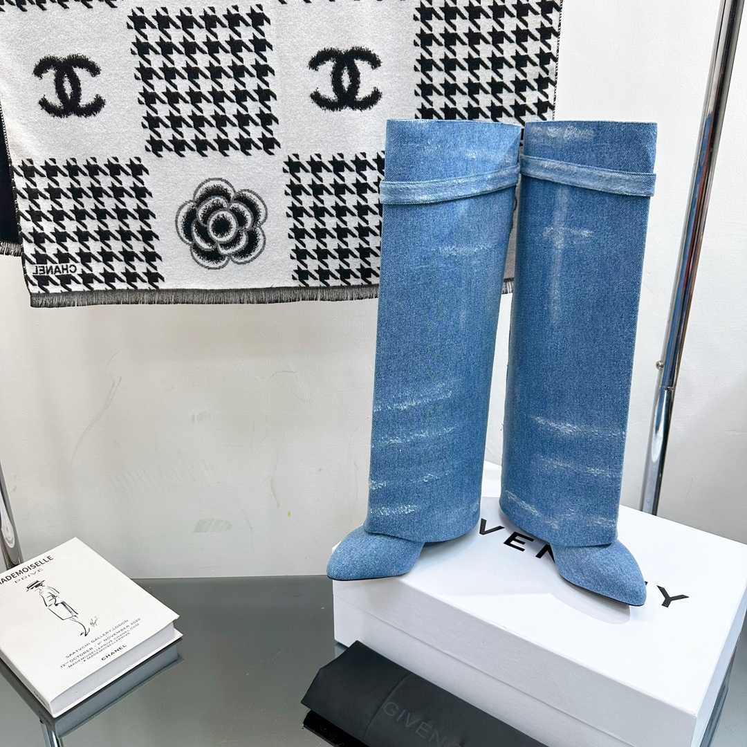 Givenchy Shark Lock Boots In Washed Denim - FashionPlug