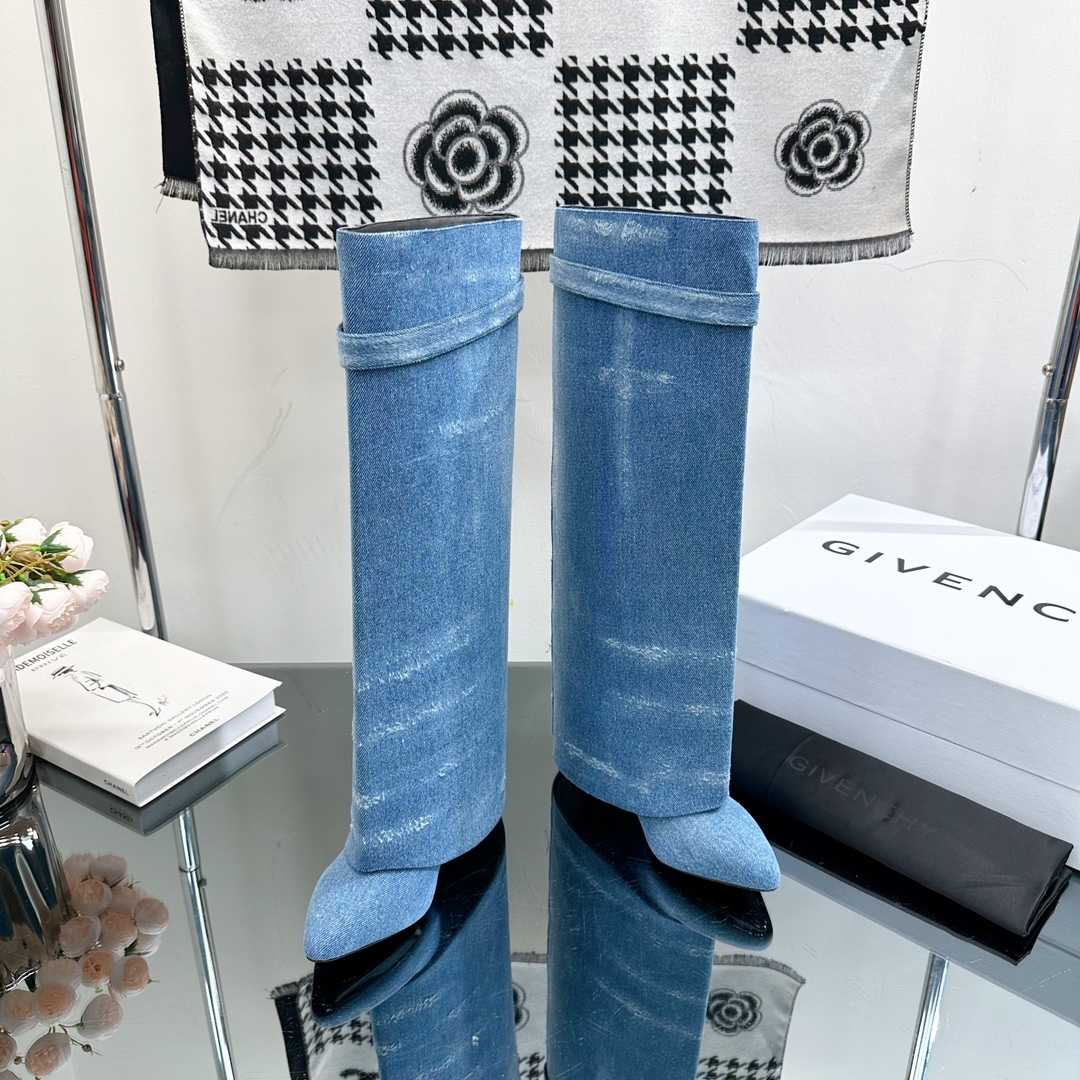 Givenchy Shark Lock Boots In Washed Denim - FashionPlug