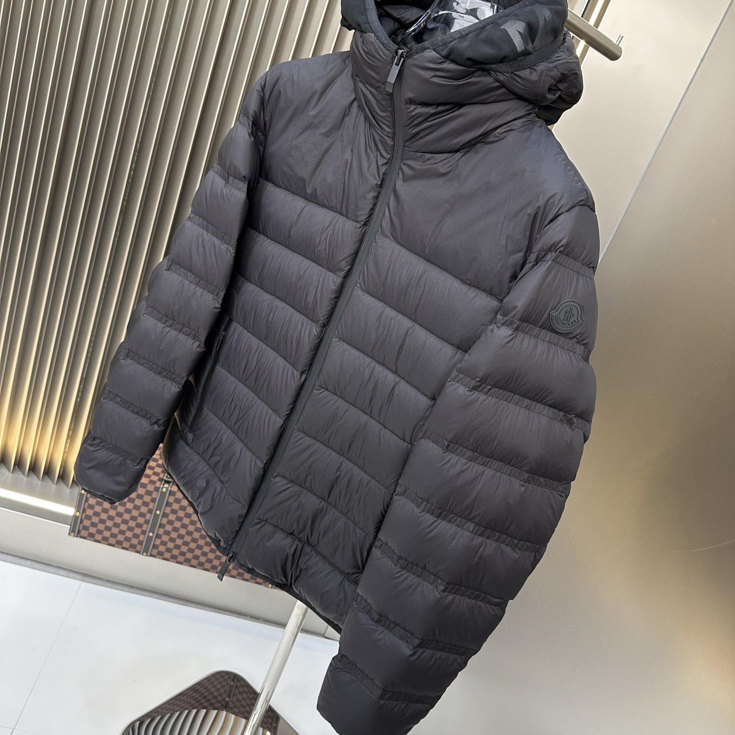 Moncler Hooded Puffer Jacket - FashionPlug
