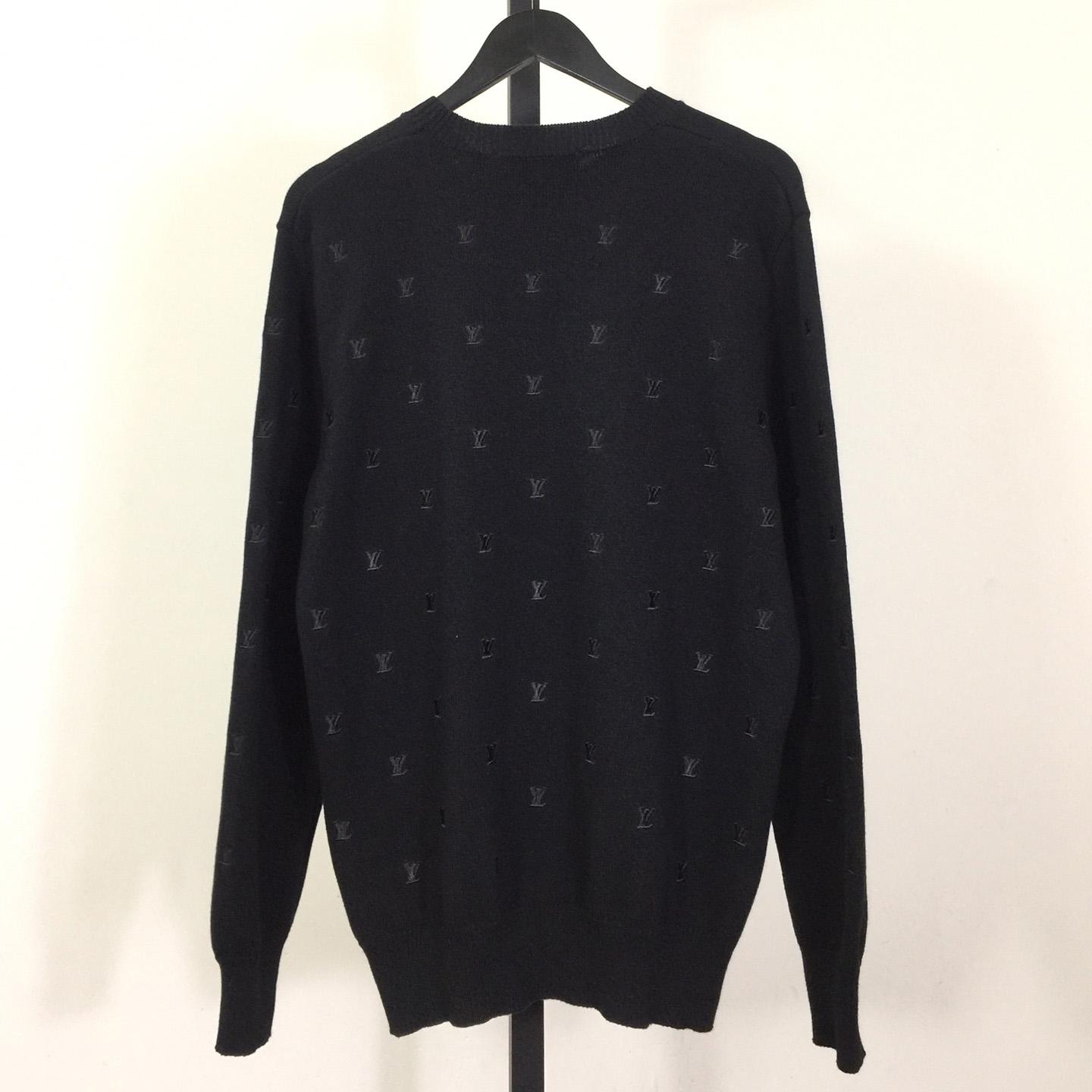 Louis Vuitton Embroidered Signature Merino Crewneck    1AFIXC - FashionPlug