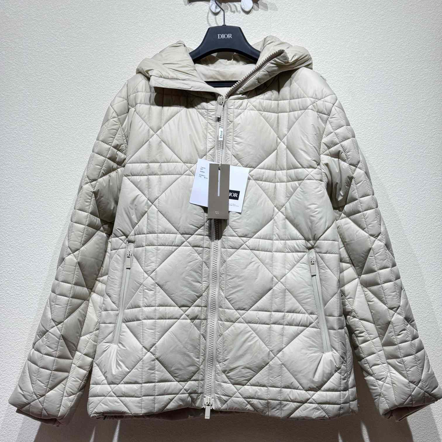 Dior Puffer Jacket - FashionPlug