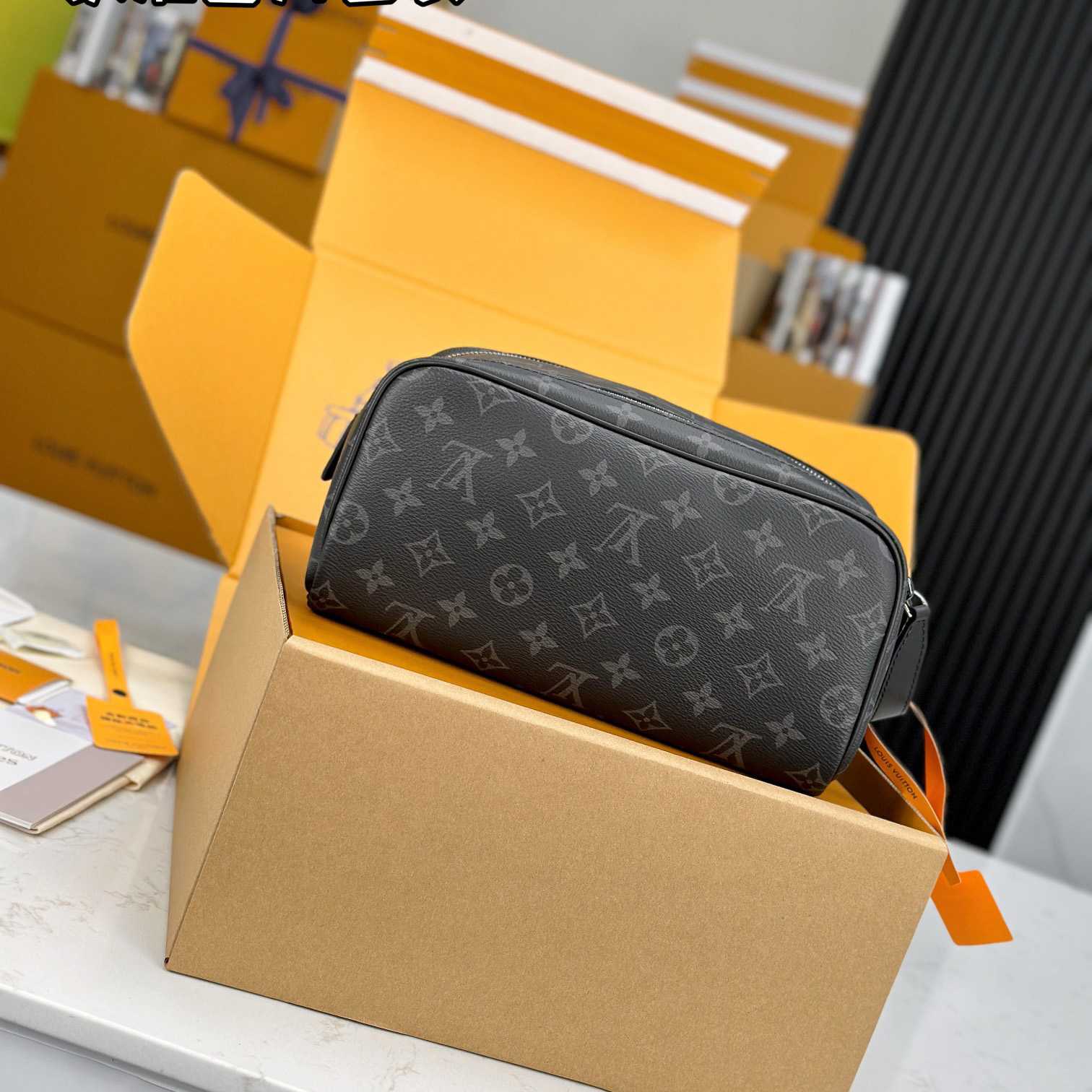 Louis Vuitton Dopp Kit    M46354 - FashionPlug
