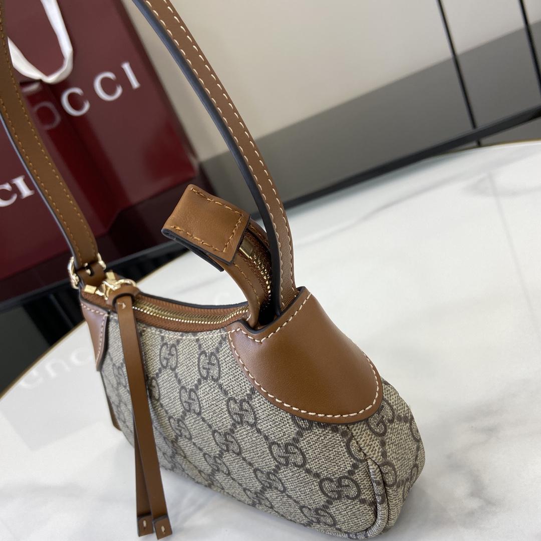 Gucci GG Emblem Super Mini Shoulder Bag - FashionPlug