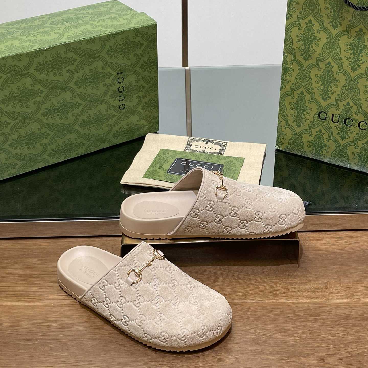 Gucci Women's Horsebit Slipper - FashionPlug