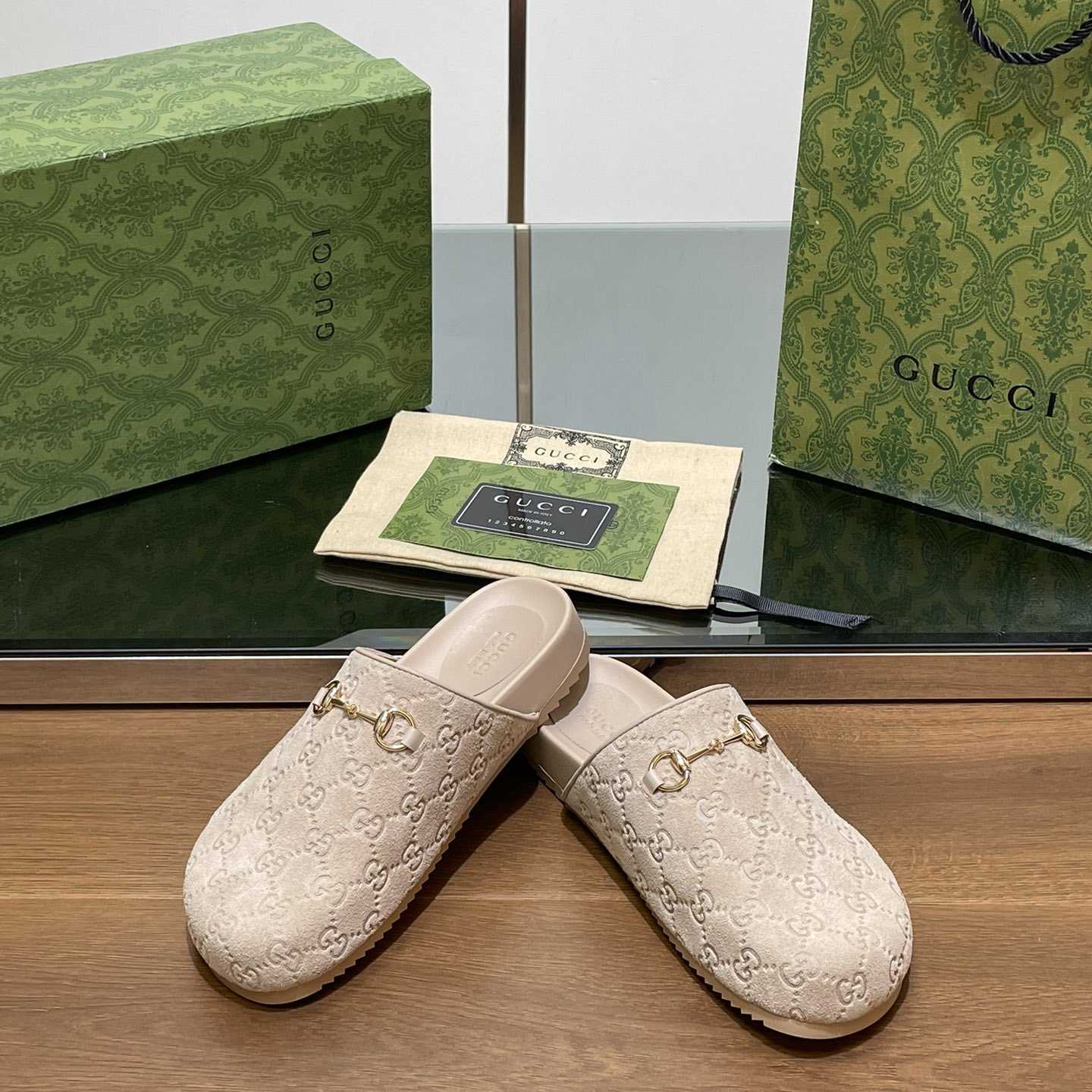 Gucci Women's Horsebit Slipper - FashionPlug