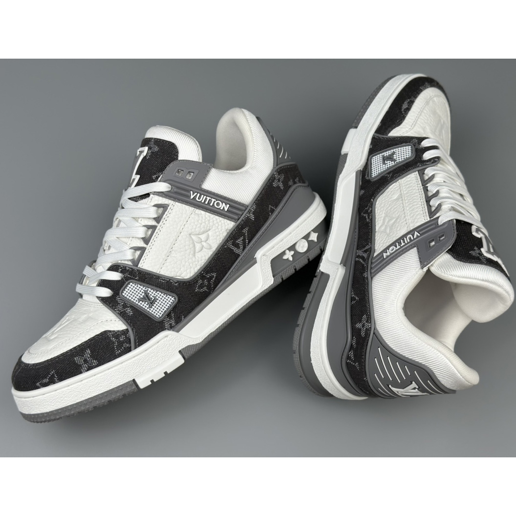 Louis Vuitton LV Trainer Sneaker        - FashionPlug
