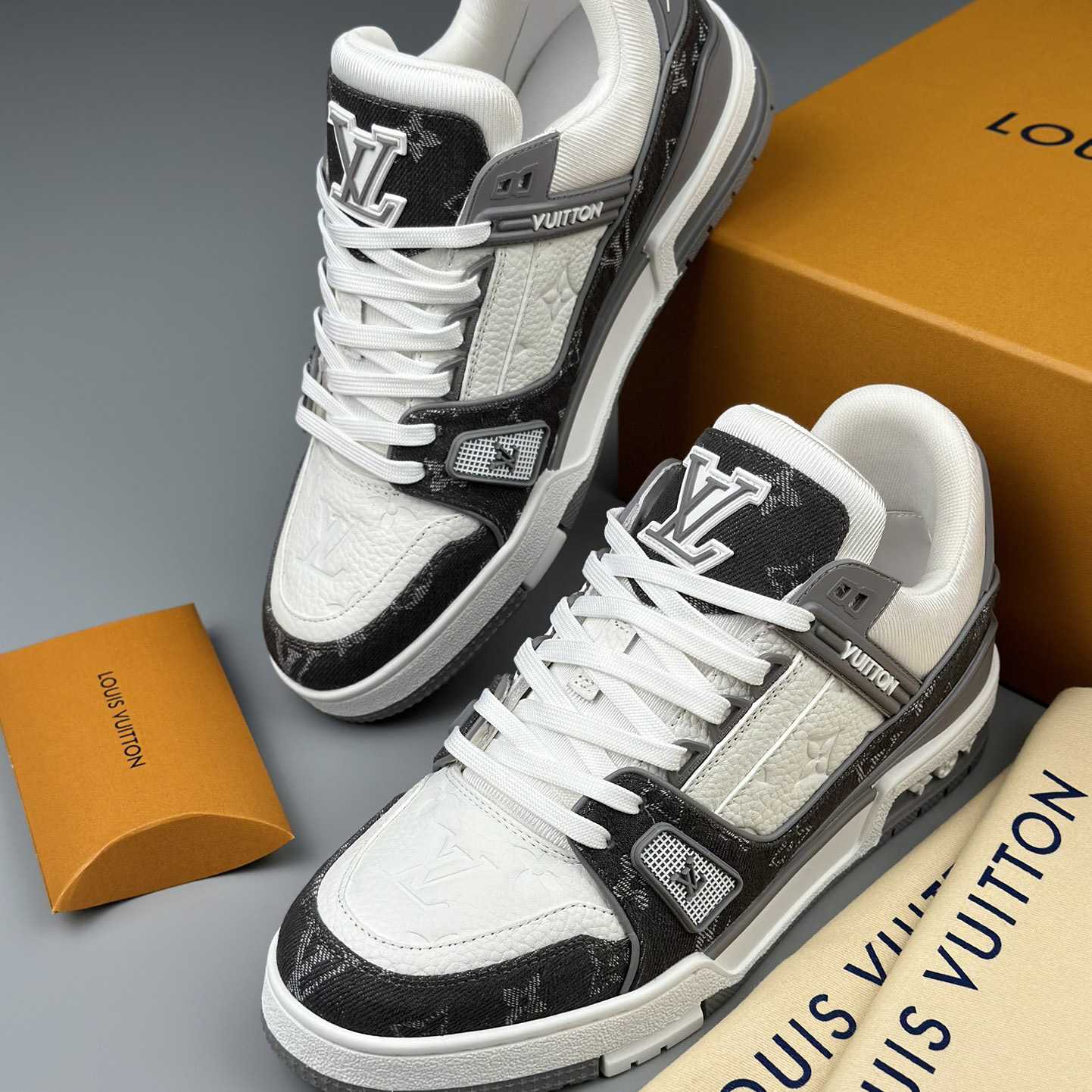 Louis Vuitton LV Trainer Sneaker        - FashionPlug