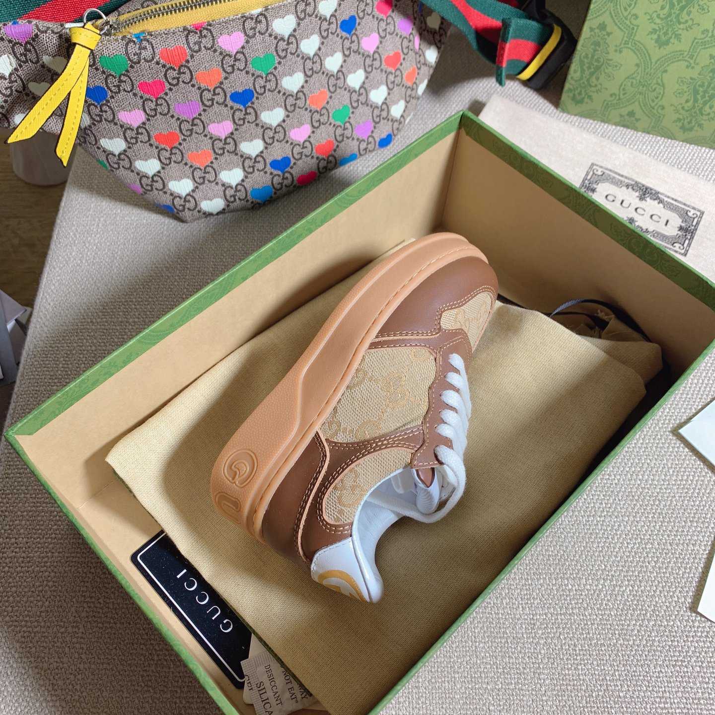 Gucci Toddler Leather Platform Sneaker - FashionPlug